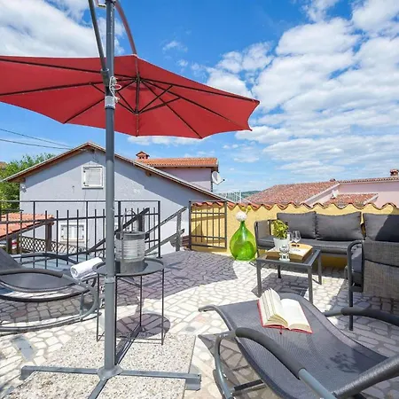 Casa Dvi Mendule Vakantiehuis Brtonigla