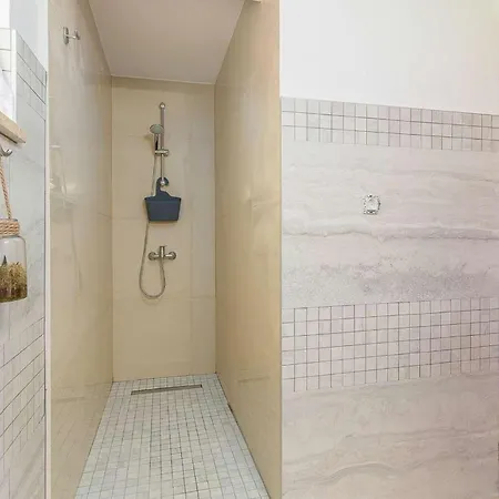 Casa Dvi Mendule 別荘